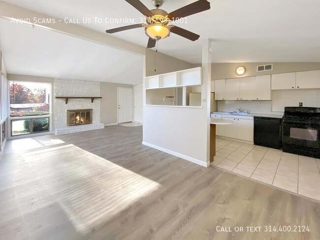Building Photo - 1007 Coffey Ct