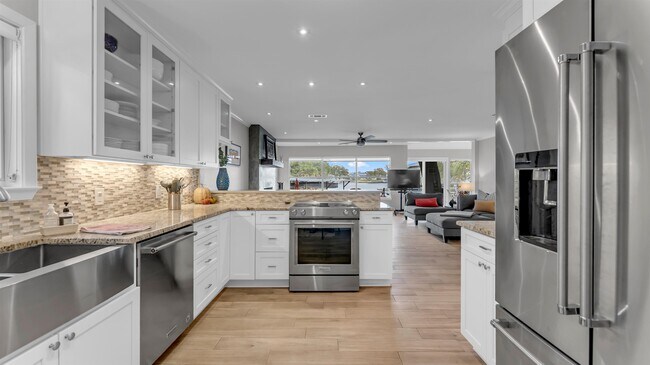 Building Photo - 207 Elm Lodge Dr