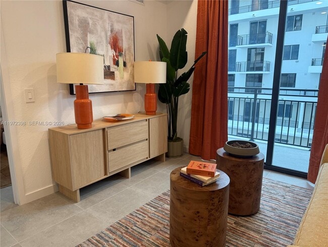 Building Photo - 2001 Van Buren St