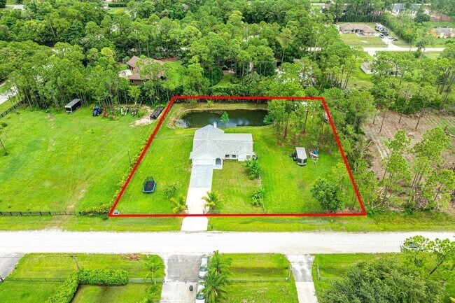 Building Photo - 15439 63rd Pl N