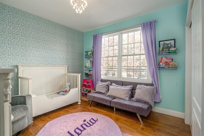 Building Photo - 133 Brunswick St