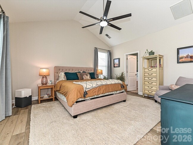 Building Photo - 17405 Caldwell Track Dr