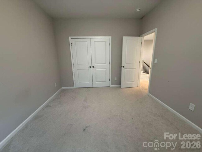 Building Photo - 128 Reids Cv Dr