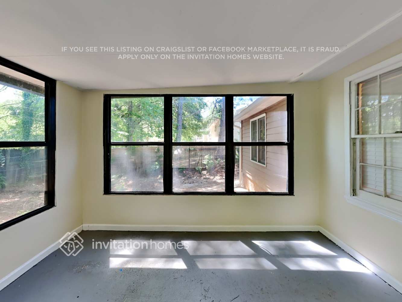 Building Photo - 2638 Windmere Dr NW