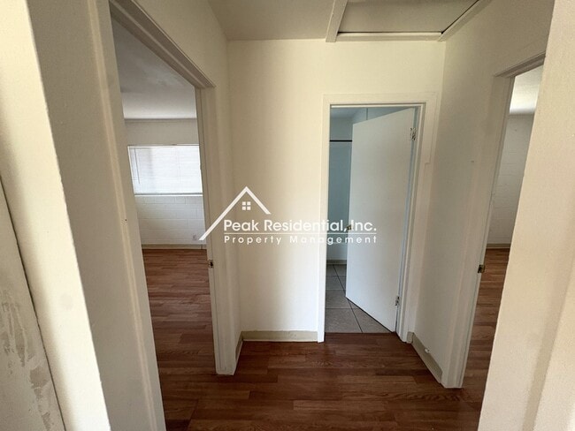 Building Photo - Charming 2bd/1ba Duplex near 47th Ave & Hwy 99