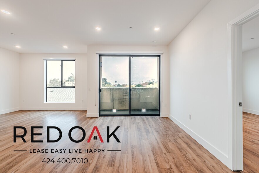 Building Photo - 5727 La Mirada Ave