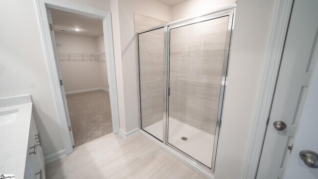 Building Photo - 1029 Killian St