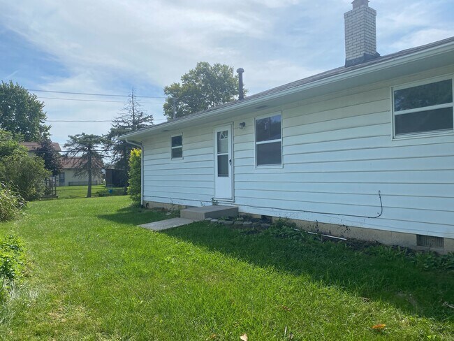 Building Photo - 5254 Karl Rd