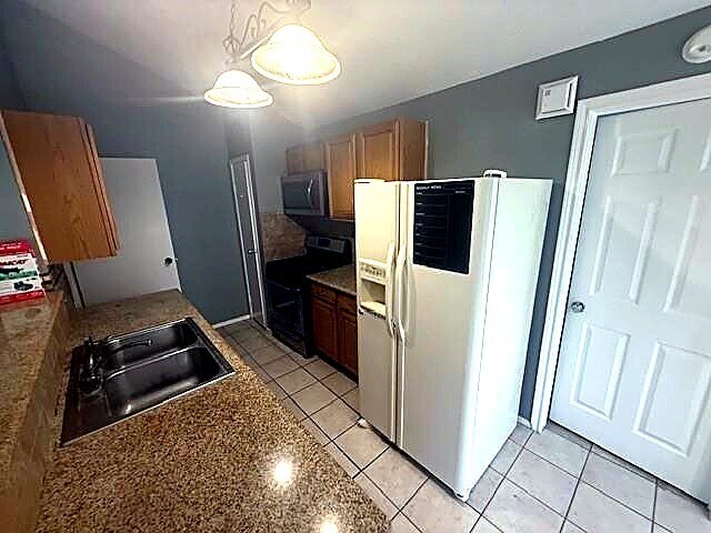 Building Photo - 3106 Trembling Creek Cir