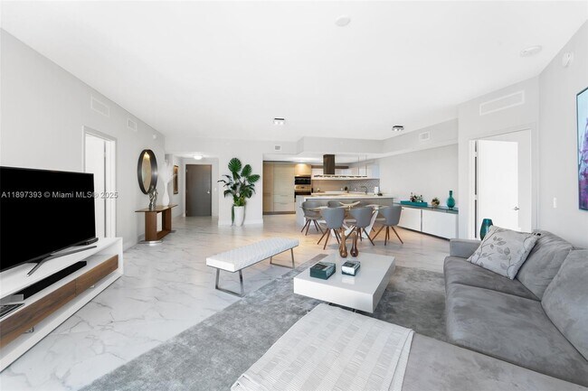 Building Photo - 17111 Biscayne Blvd