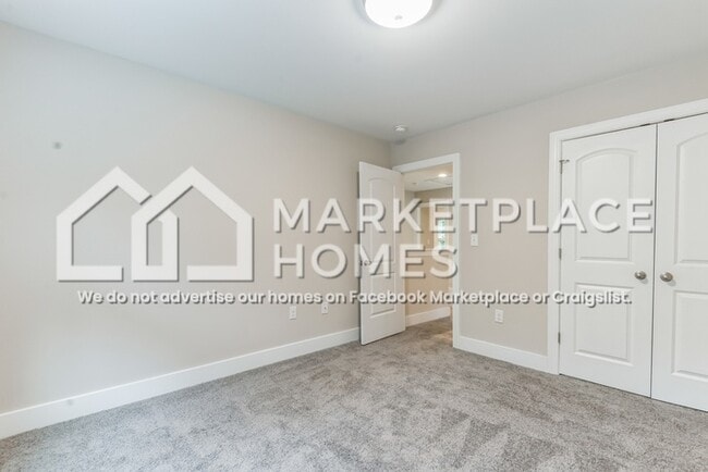 Building Photo - 3413 Durham Ln