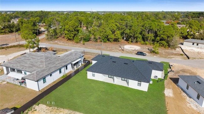 Building Photo - 4989-4991 Fairway Ct