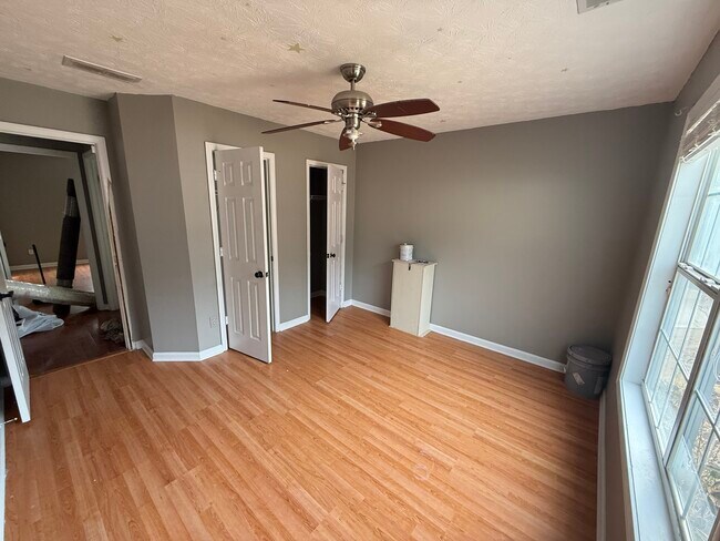 Building Photo - 212 Towler Dr