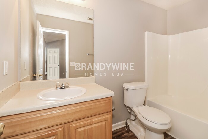 Building Photo - 628 Stadler Pointe