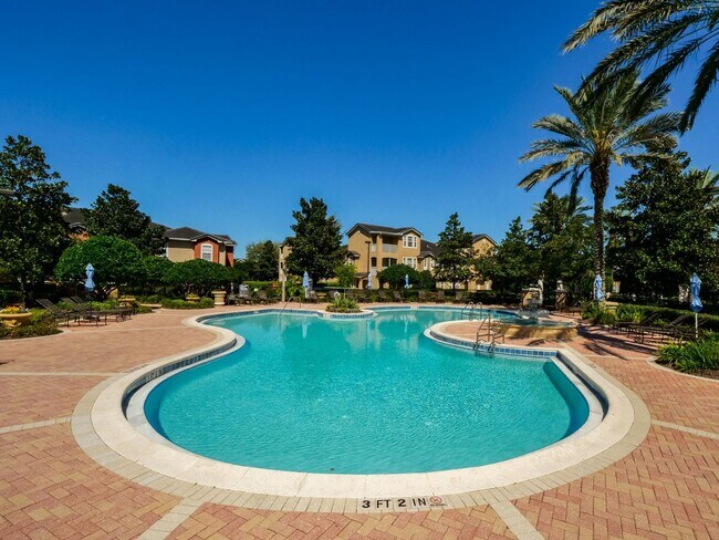 Building Photo - IMMACULATE 2nd Story condominium with so many upgrades it stands out from all of the rest.