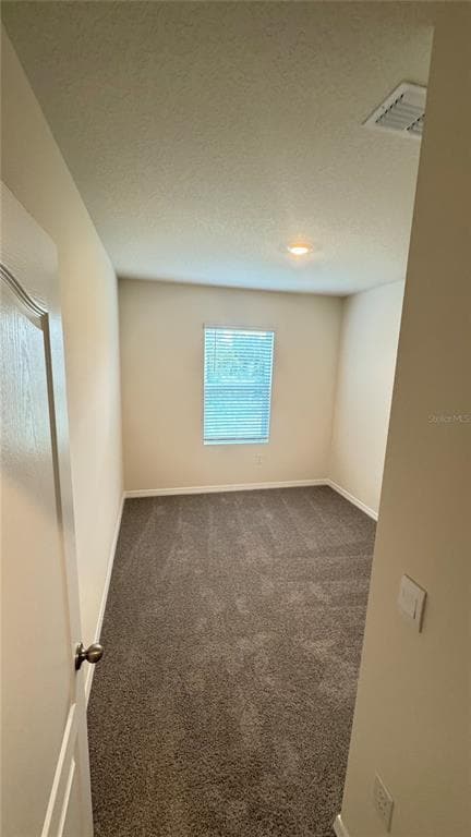 Building Photo - 2915 Canary Ave