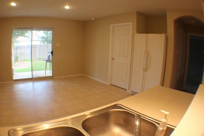 Building Photo - 12321 Kilmartin Ln