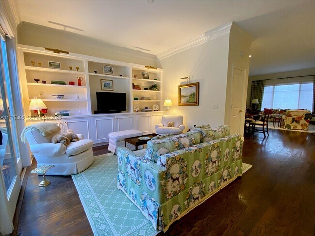 Building Photo - 11718 SE Florida Ave