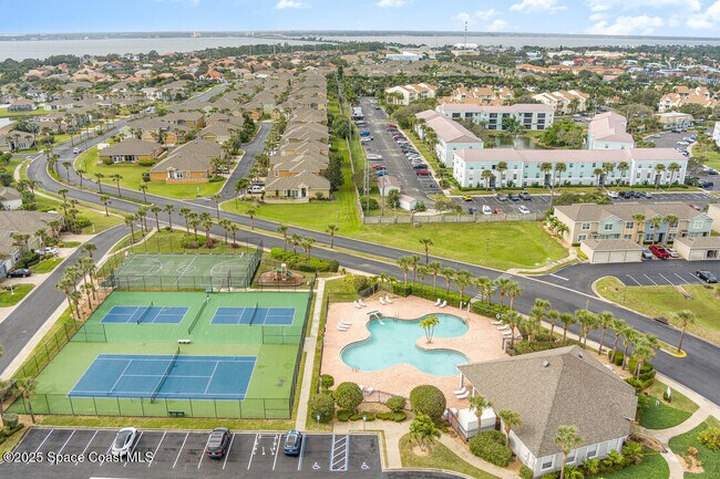 Building Photo - 3960 Poseidon Way