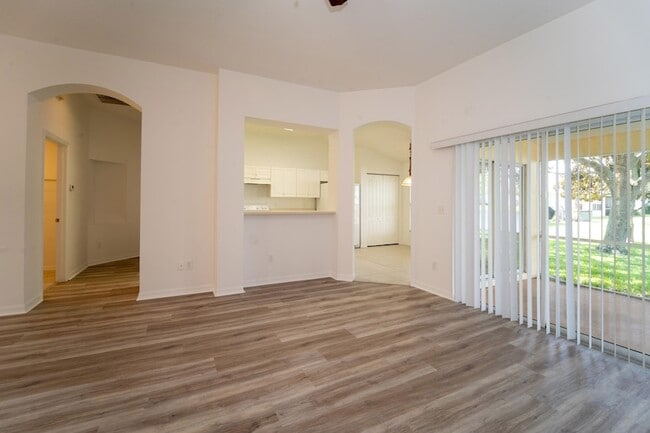 Building Photo - 957 Windward Way