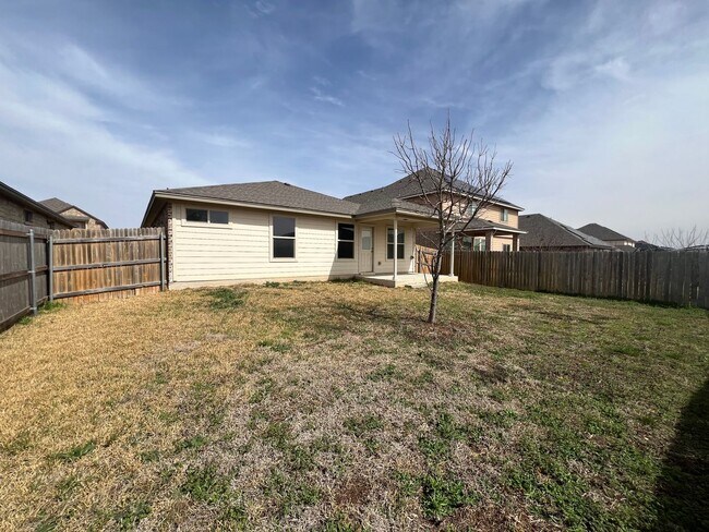 Building Photo - AVAILABLE NOW; APPLY TODAY AT OUR WEBSITE!!