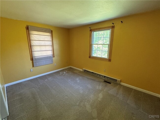 Building Photo - 3059 Hayfield Ln