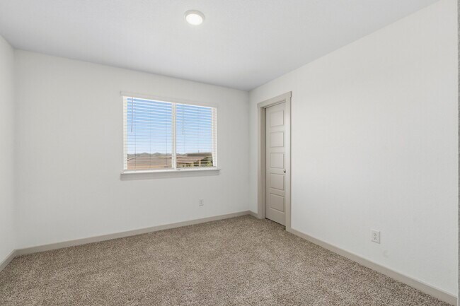 Building Photo - 12515 Newport Arch Ln
