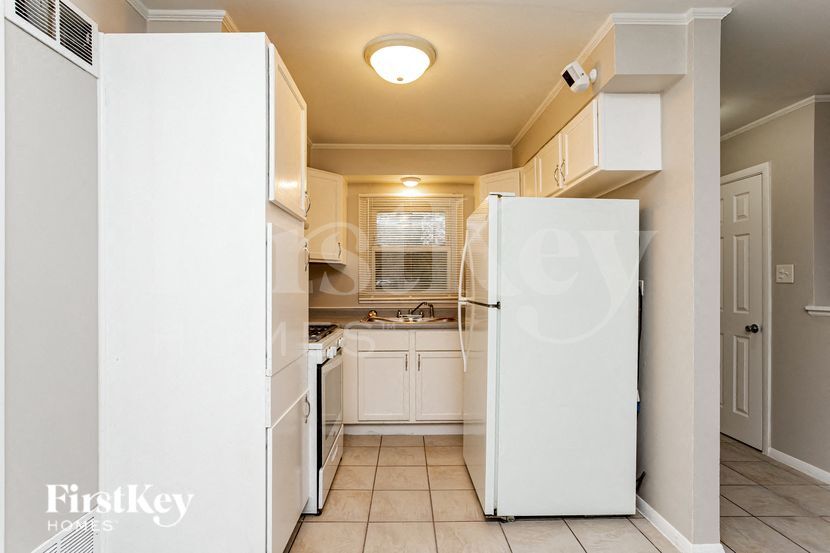 Building Photo - 2904 Woodworth Pl