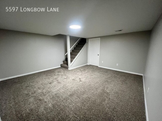 Building Photo - 5597 Longbow Ln