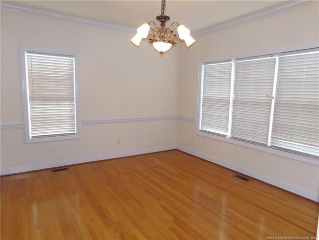 Building Photo - 290 Robeson St