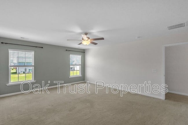 Building Photo - 238 Firewheel Ct