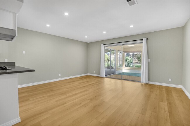 Building Photo - 44506 Sancroft Ave