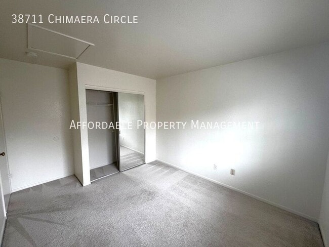 Building Photo - 38711 Chimaera Cir