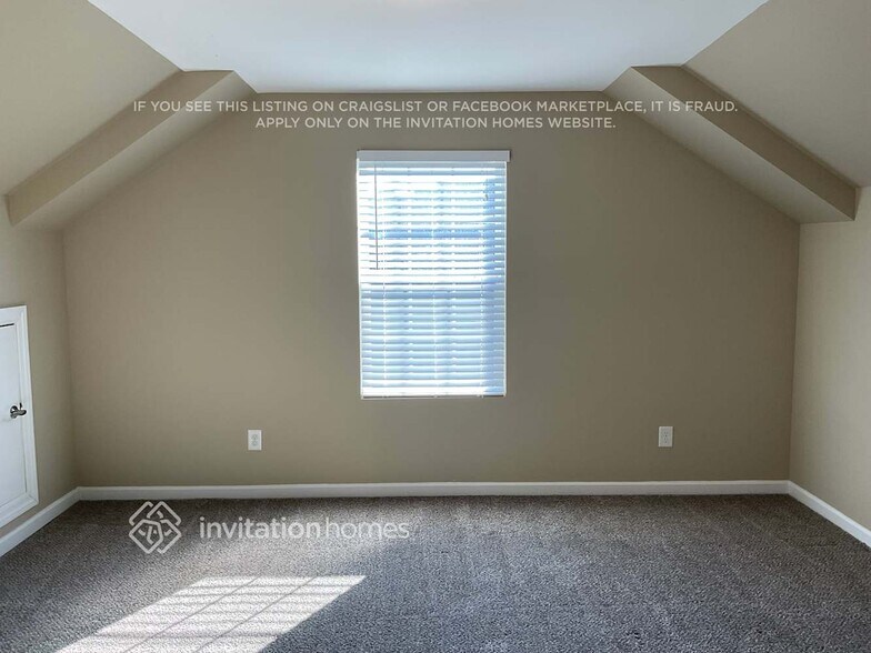 Building Photo - 4810 Beryl Dr