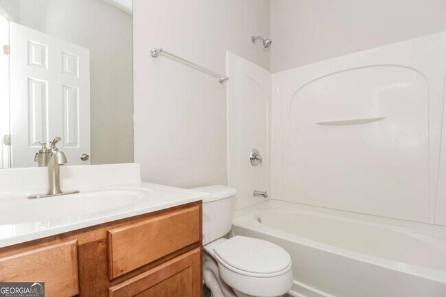 Building Photo - 4505 Lightning Bolt Trail