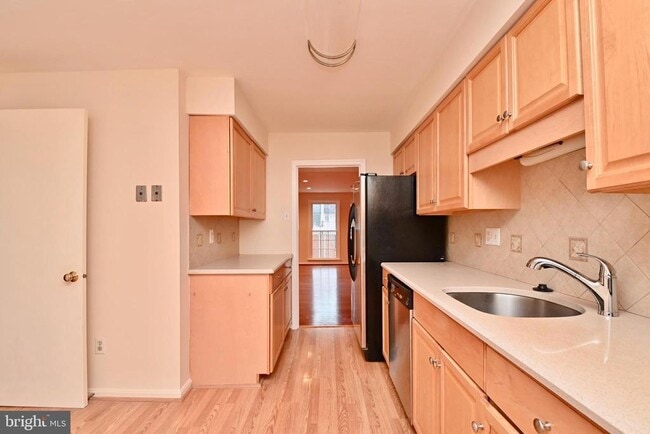 Building Photo - 2481 Windbreak Dr