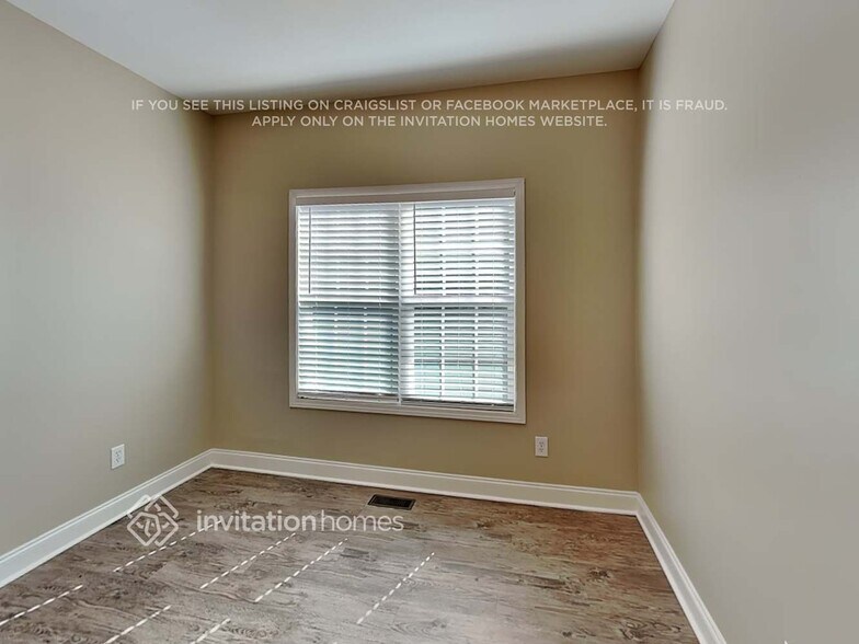 Building Photo - 8295 Mossybrook Ln