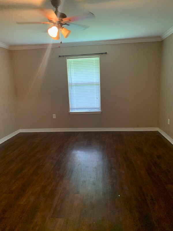 Building Photo - 1412 Eden Dr