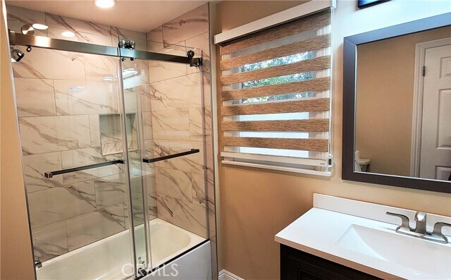 Building Photo - 1845 N Santa Anita Ave