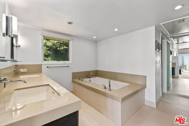Building Photo - 2601 Cordelia Rd