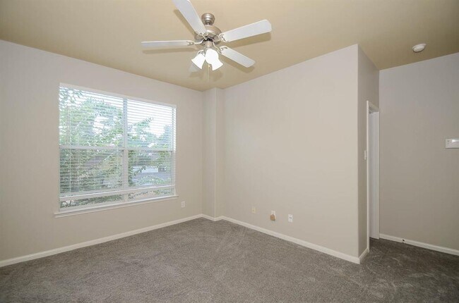 Building Photo - 12707 Boheme Dr