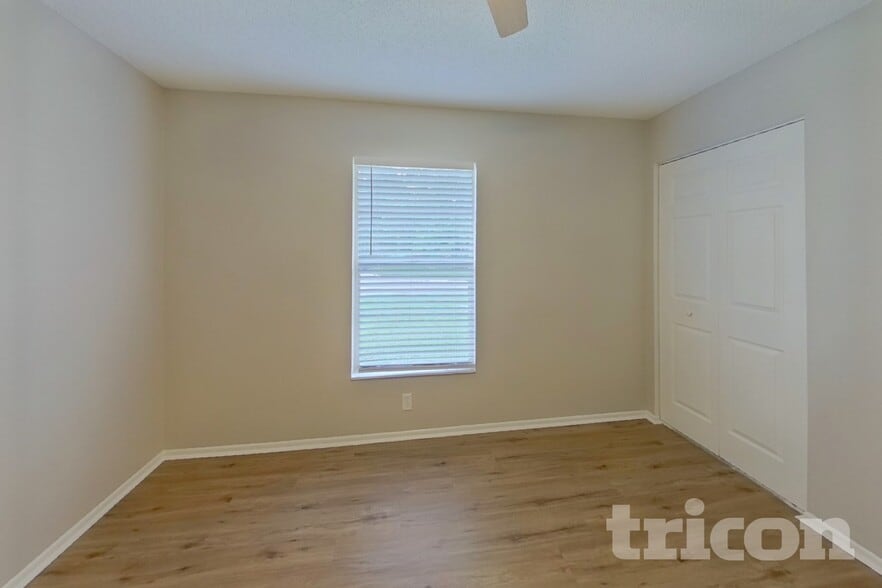 Building Photo - 5360 Alhambra Way S