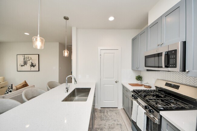Building Photo - 5218 Burress Springs Ln