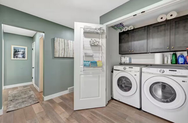 Building Photo - Spacious 3-Bed, 2-Bath Home in Denver