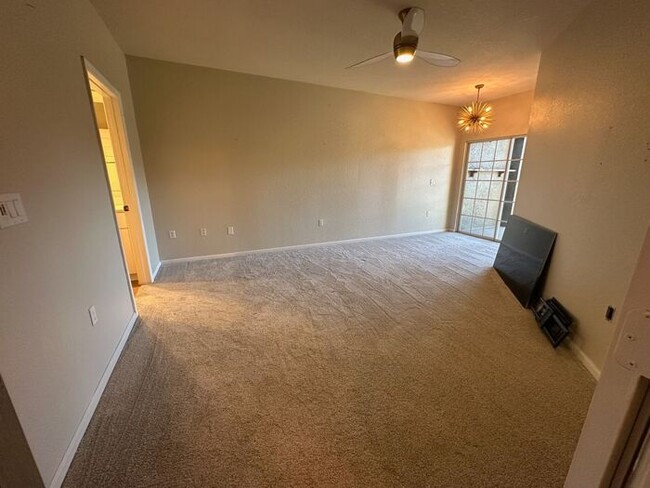 Building Photo - Charming 2/2 Condo in Lake Mary