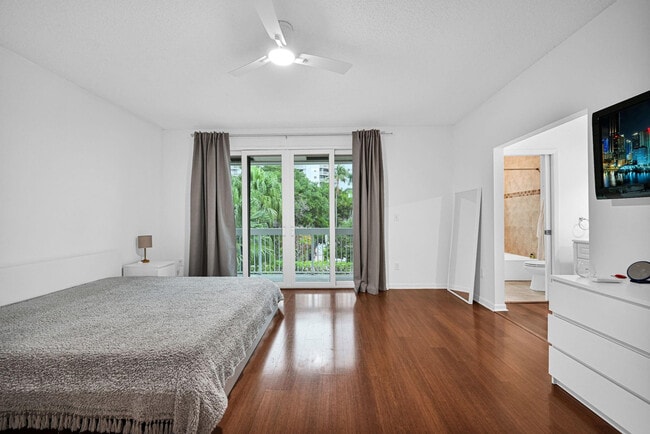 Building Photo - 21385 Marina Cove Cir