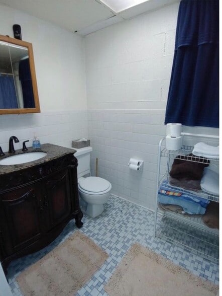 Building Photo - 1951 Clinton Hwy