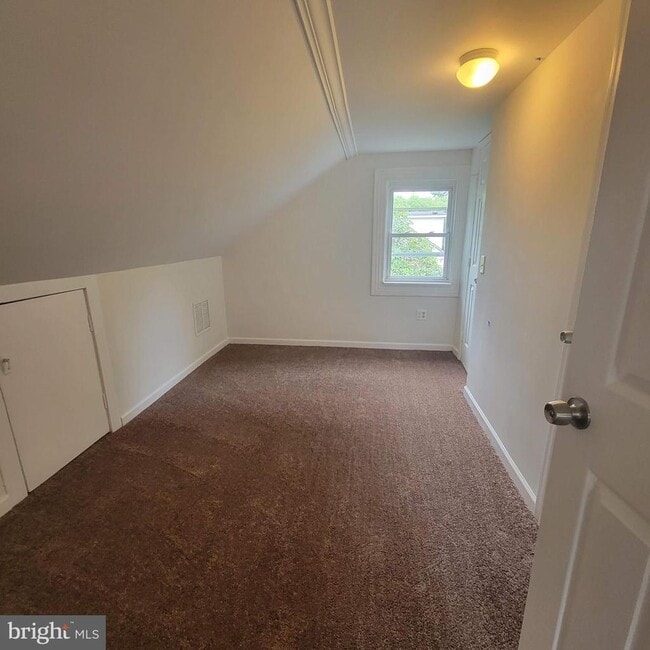 Building Photo - 13300 Williams Dr