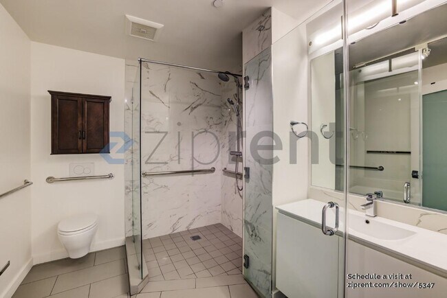 Building Photo - 1789 Washington St