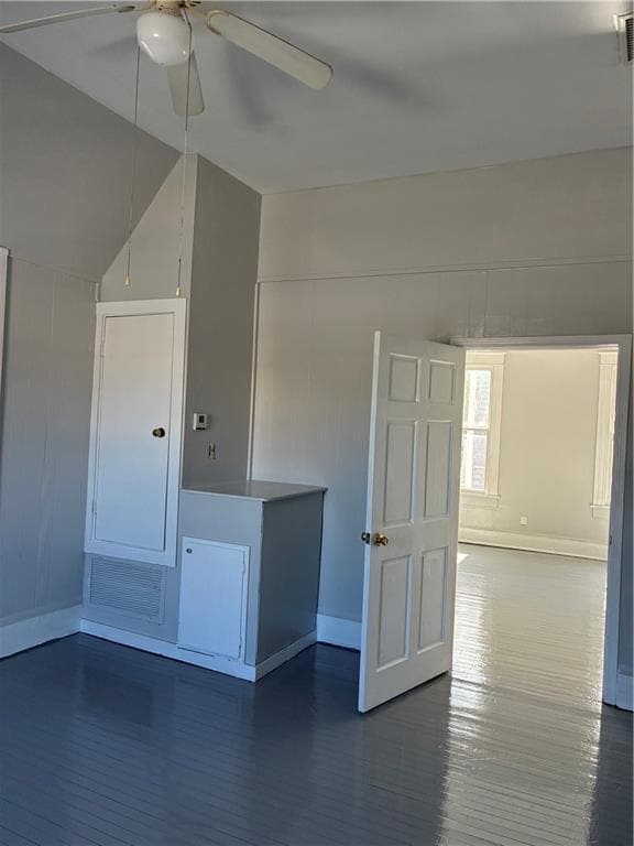 Building Photo - 254 Stocking St